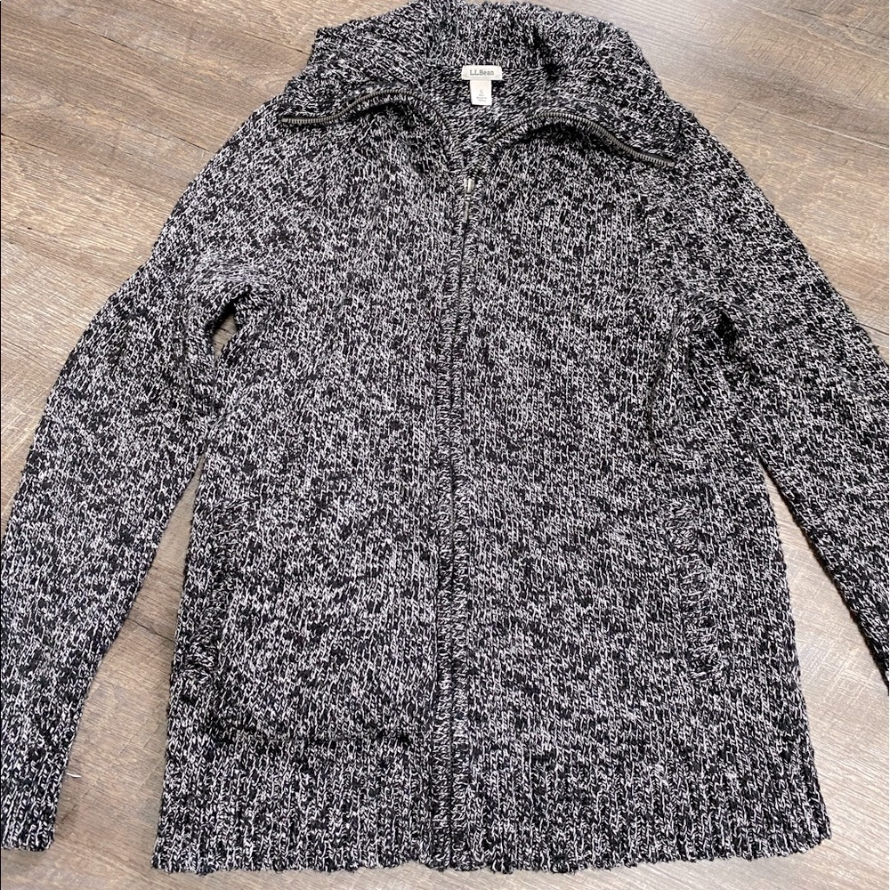 L.L. BEAN ZIP UP